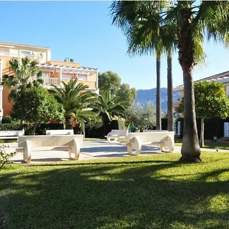 Beautiful 2-bed Beachside 아파트 *