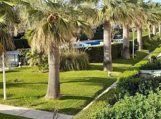 Beautiful 2-bed Beachside شقة